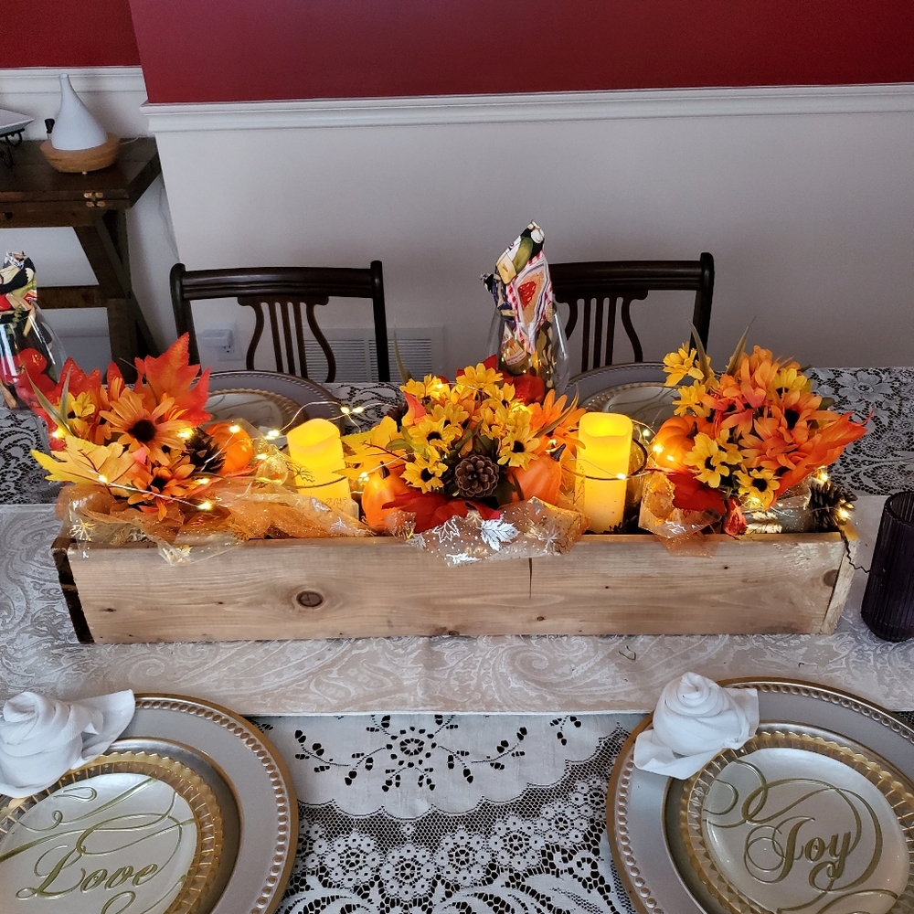 Hand Crafted Table Centre Piece Box - Picture 2 of 6